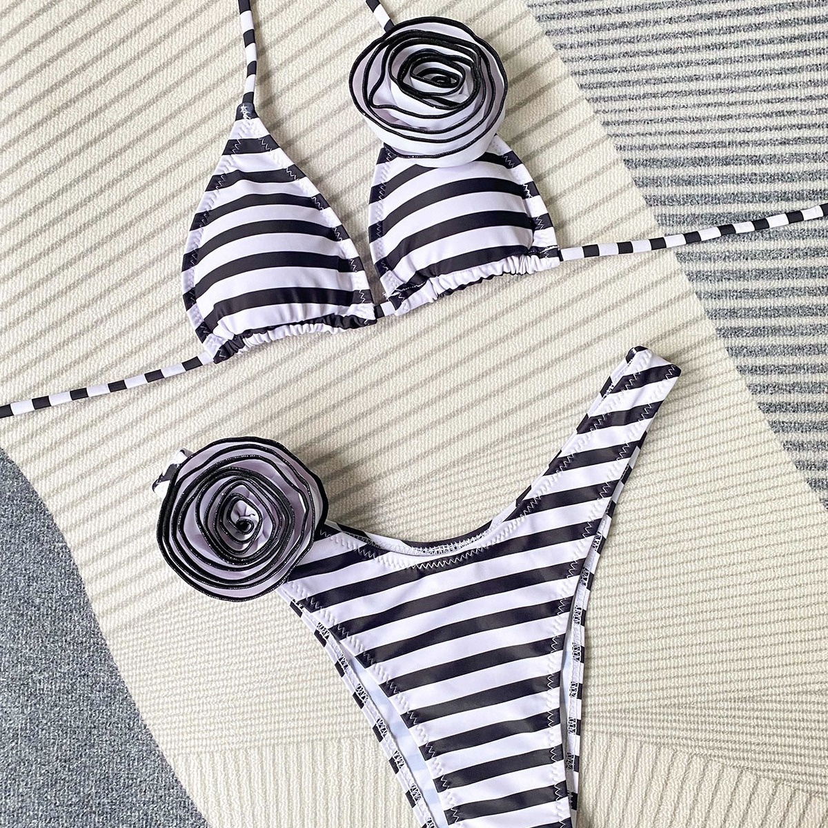 New Bikini  Striped Sexy Three-Dimensional Flower Separated Women's Swimsuit